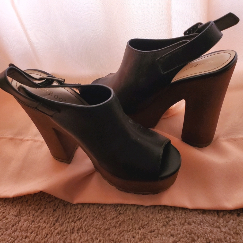 Chunky vegan leather wood platform sandals